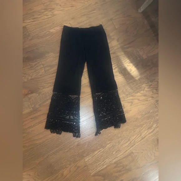 Crochet Beach Pant - Picture 3 of 4